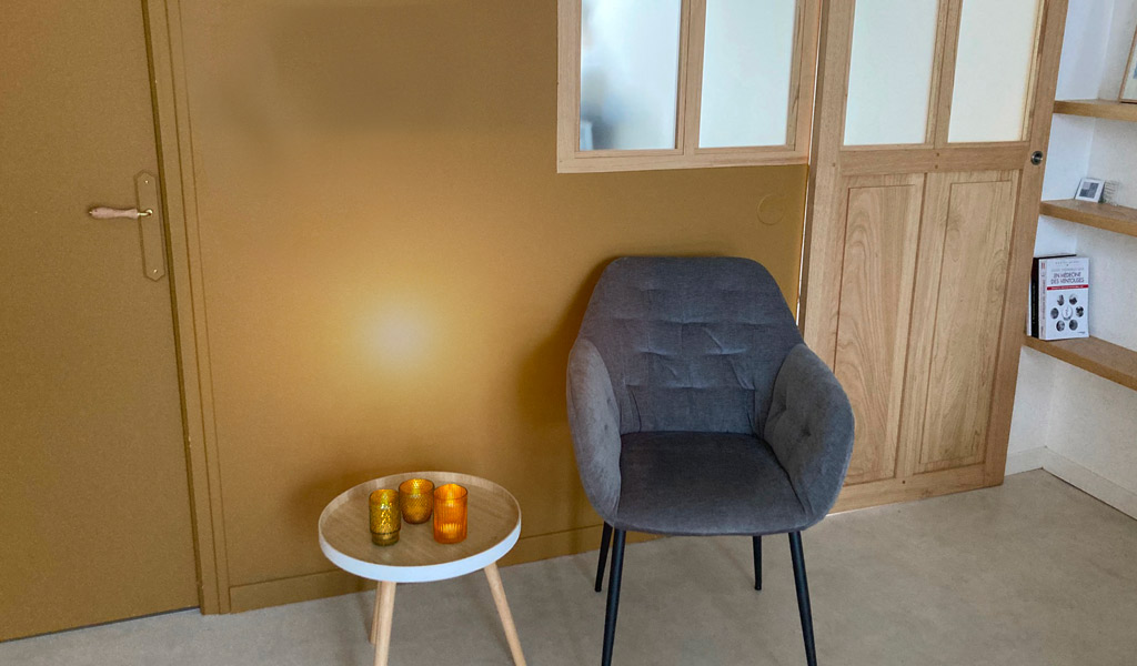 cabinet et fauteuil de sophronogue Saint-Malo - couleur Tante ginette